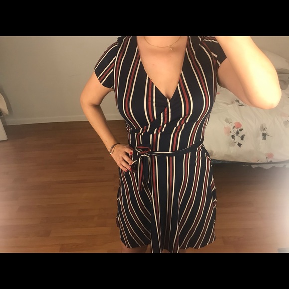 Rebel Sugar Dresses & Skirts - Rebel Sugar | Red, white, and blue wrap dress 🇺🇸